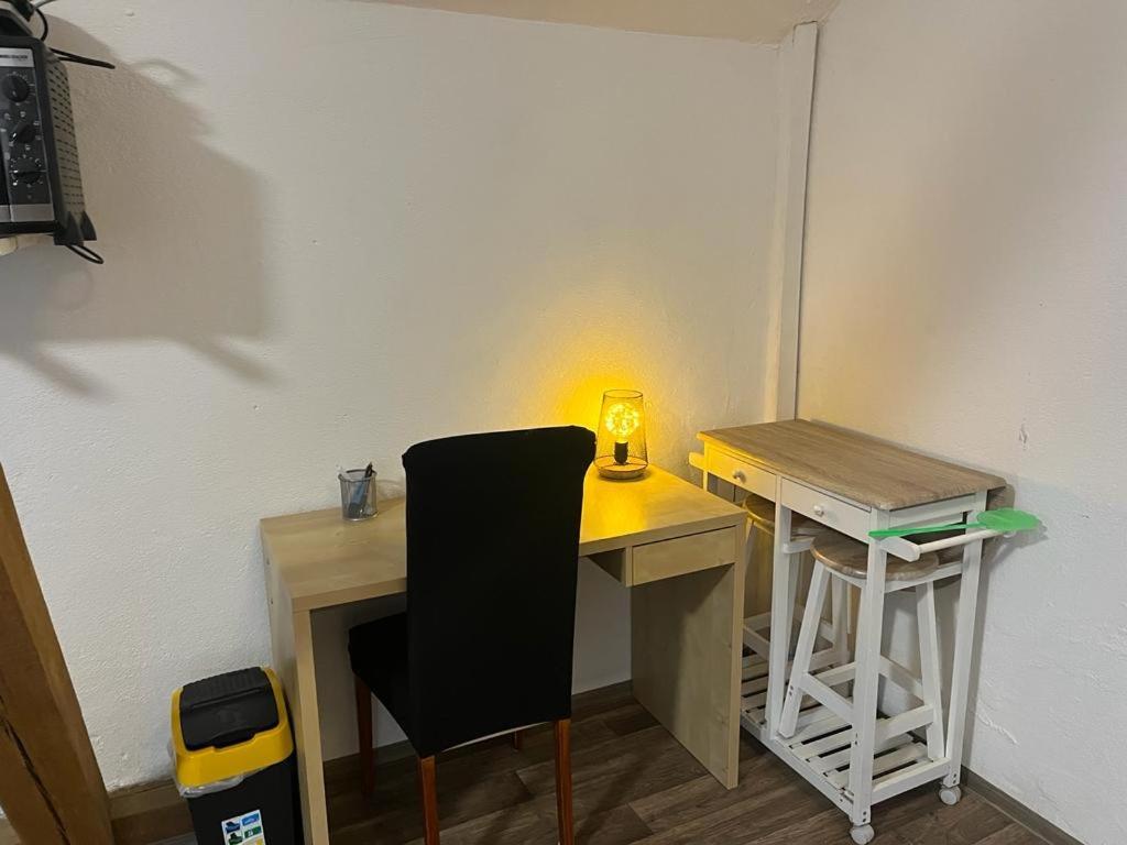Monteurzimmer Bei Energyfreund Knetzgau Dış mekan fotoğraf